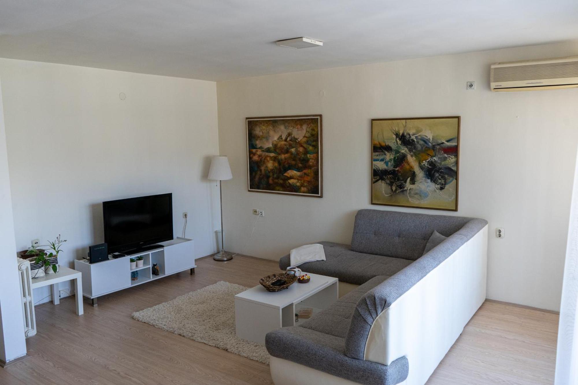 Apartment In City Center Of Skopje Buitenkant foto