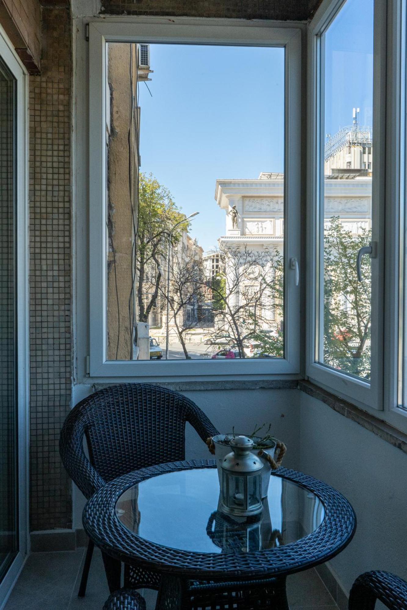 Apartment In City Center Of Skopje Buitenkant foto