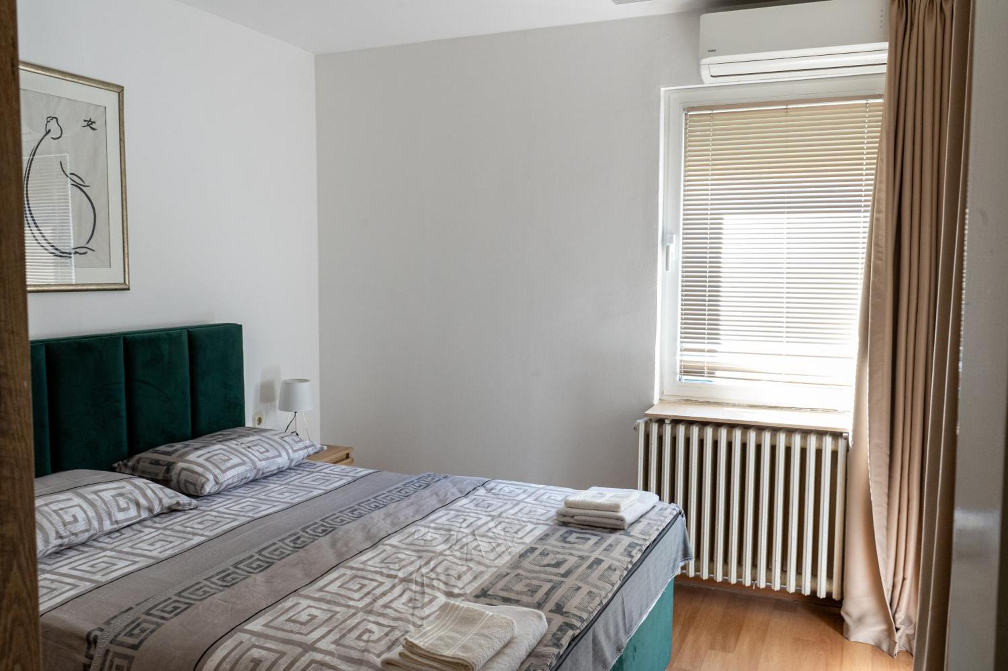 Apartment In City Center Of Skopje Buitenkant foto